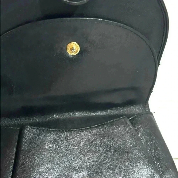 Fendi men’s black leather wallet - Picture 6 of 7